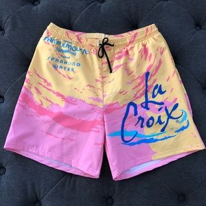 La Croix Pamplemousse swim trunks size 32